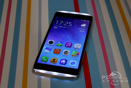TCL S860uy
