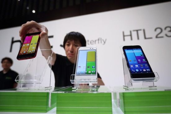 HTC營收此前已連續(xù)3年滑坡 HTC營收此前已連續(xù)3年滑坡